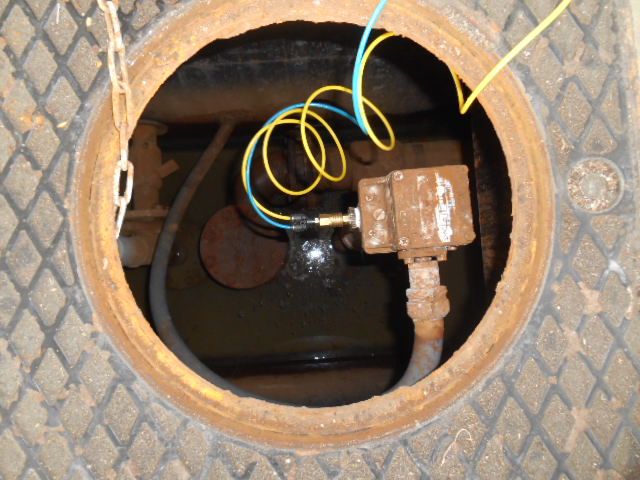 地下タンク検査画像