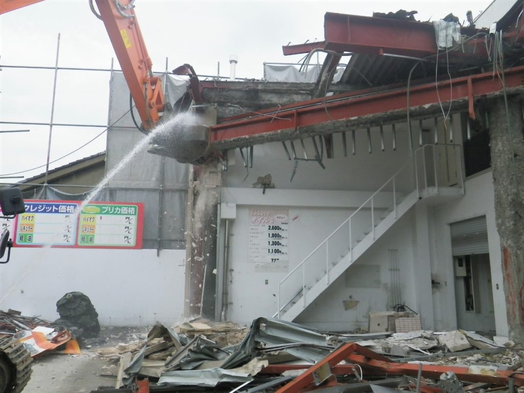ガソリンスタンド解体